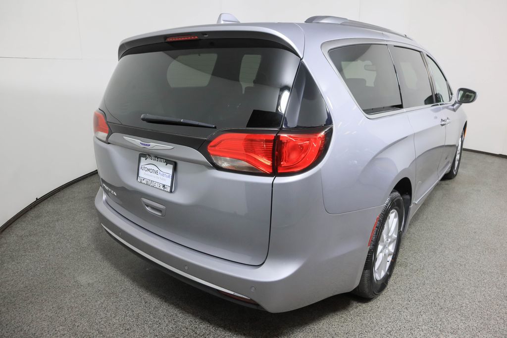 2020 Used Chrysler Pacifica Touring L w/ Dual Pane Panoramic Sunroof ...