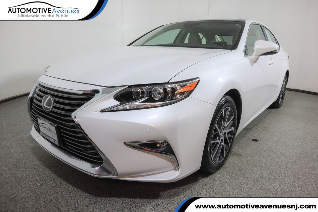 2018 Used Lexus ES ES 350 w/ Panoramic Glass Roof, Luxury Package ...