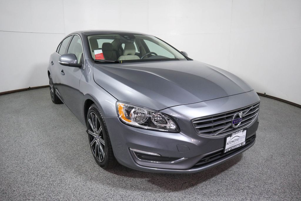 2017 Used Volvo S60 T5 AWD Inscription w/ Convenience & Blind Spot ...